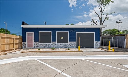 3109 Morgan Ave, Corpus Christi, TX, 78405-2146 | Card Image