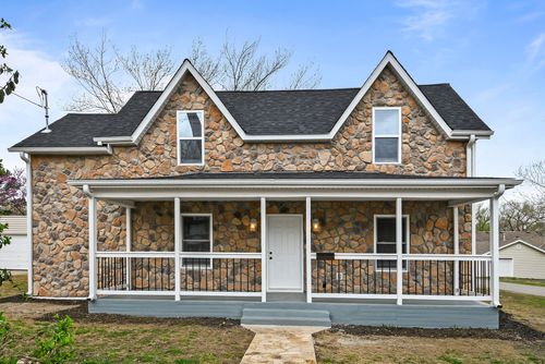 111 S Mill St, Rogersville, MO, 65742-9373 | Card Image
