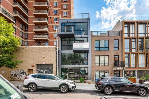 4fl-100 E 16th St, New York, NY, 10003-2103 | Card Image