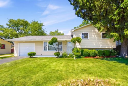 380 Barron Blvd, Grayslake, IL, 60030-1640 | Card Image