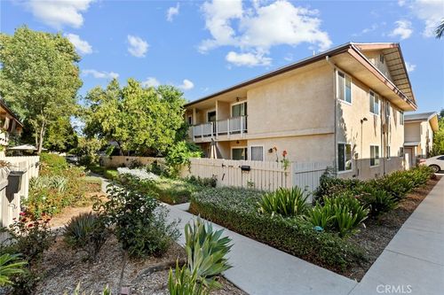 4-8031 Canby Ave, Reseda, CA, 91335-1388 | Card Image