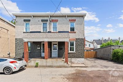 315 Arthur Lane S, House attached with 3 bedrooms, 2 bathrooms and 4 parking in Ottawa ON | Image 1