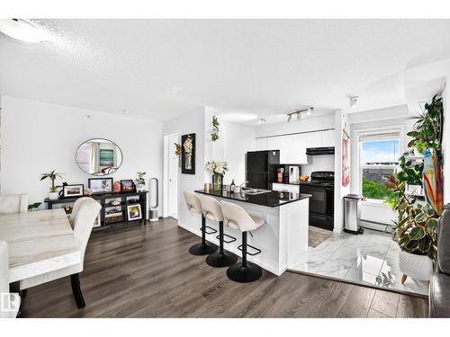 423-18126 77 St Nw, Edmonton, AB, T5Z0N7 | Card Image