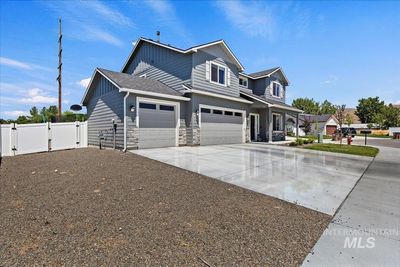 2596 Duchess Trail, House other with 5 bedrooms, 3 bathrooms and 3 parking in Emmett ID | Image 2