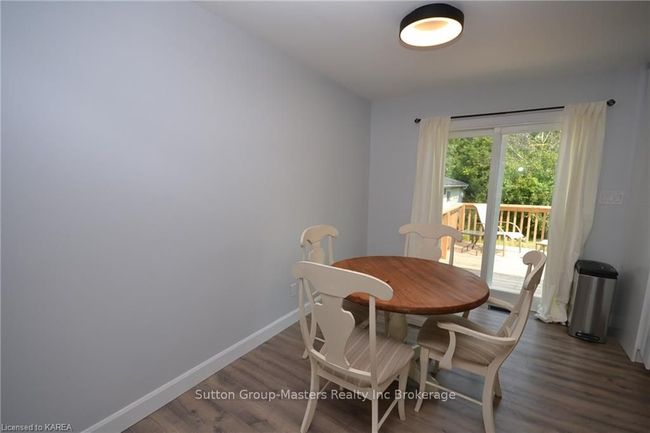 1038 Woodbine Rd, House other with 3 bedrooms, 3 bathrooms and 5 parking in Kingston ON | Image 11