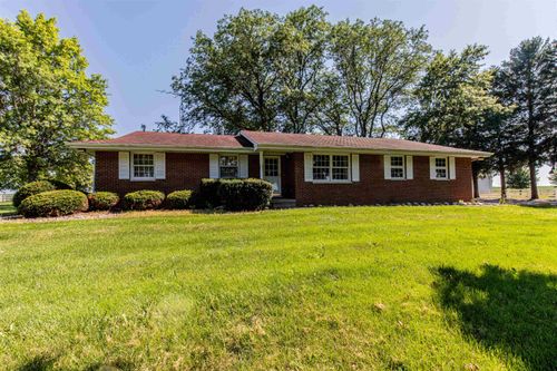 752 E Il State Route 34, Earlville, IL, 60518 | Card Image