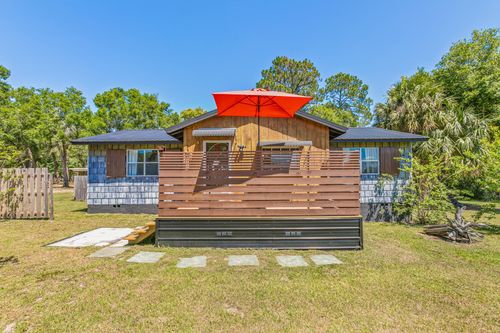 958 &amp; 954 W Grand Rondo, Crescent City, FL, 32112 | Card Image