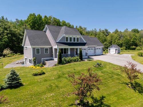 6 Tannery Way, Kensington, NH, 03833-4622 | Card Image
