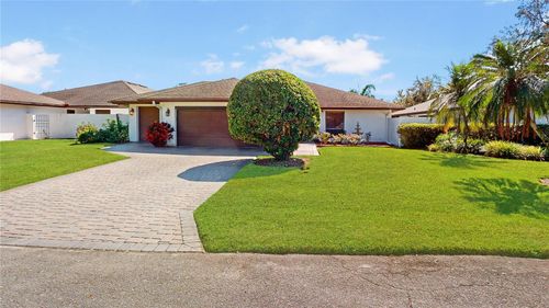 21 Abbey Ct, HAINES CITY, FL, 33844-9128 | Card Image