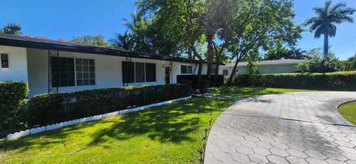 14715 N Spur Dr, Miami, FL, 33161-2038 | Card Image