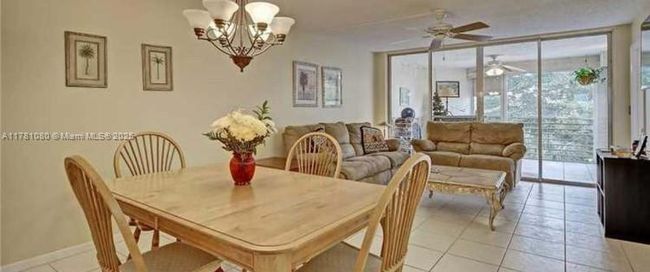 APT-406 - 9510 Seagrape Dr, Condo with 3 bedrooms, 2 bathrooms and null parking in Davie FL | Image 4