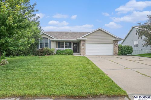 21322 Buchanan Pkwy, Gretna, NE, 68028-6926 | Card Image