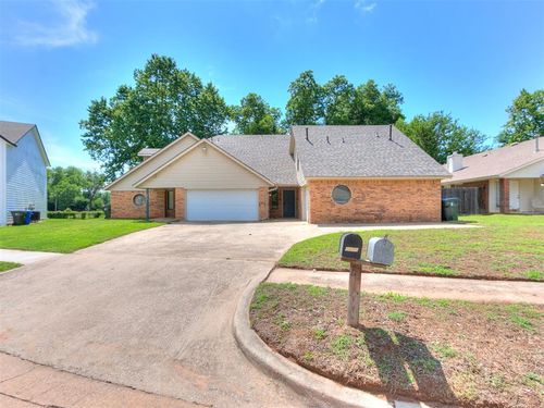 2810-2808 Shoreridge Ave, Norman, OK, 73072-6635 | Card Image