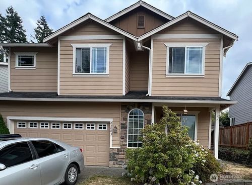 23003 Se 269th St, Maple Valley, WA, 98038-7942 | Card Image