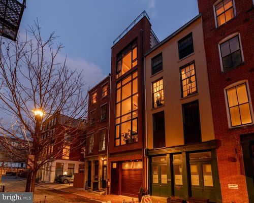 218 Church St, PHILADELPHIA, PA, 19106-4513 | Card Image