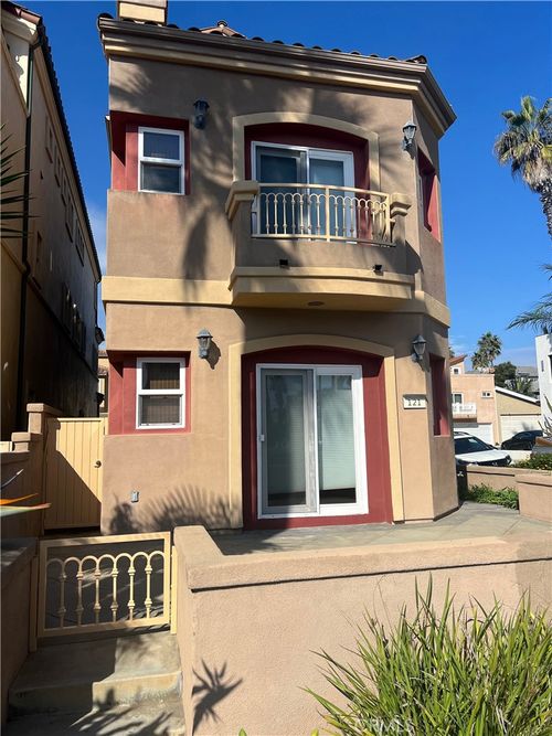 121 21st St, Huntington Beach, CA, 92648-3917 | Card Image