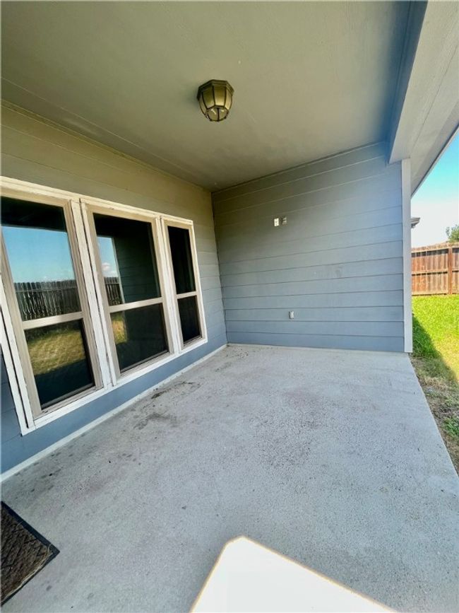 2310 Vaughn Dr, House other with 4 bedrooms, 2 bathrooms and 2 parking in Corpus Christi TX | Image 30