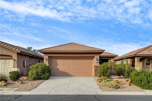 6096 Isola Peak Ave, Las Vegas, NV, 89122-3480 | Card Image