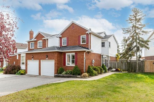 2046 Glenada Cres, Oakville, ON, L6H4M3 | Card Image