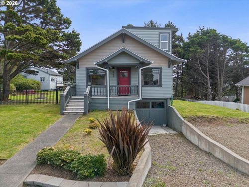 1610 Ne 13th St, Lincoln City, OR, 97367-3421 | Card Image
