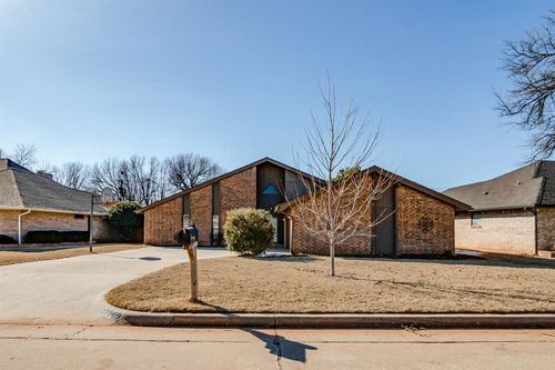 12909 Saint Christopher Dr, Oklahoma City, OK, 73120-8336 | Card Image