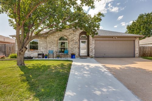 308 Candlestick Trl, Saginaw, TX, 76179-0908 | Card Image