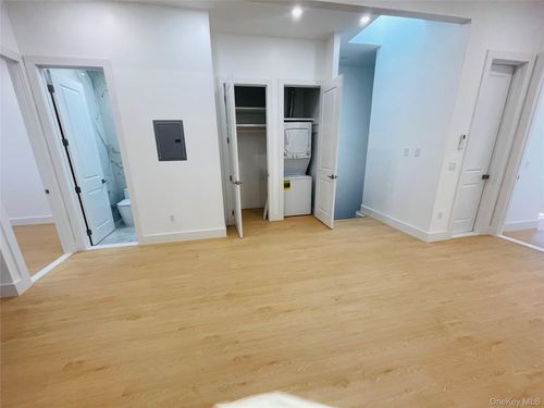 6015 Maspeth Avenue, New York, NY, 11378 | Card Image