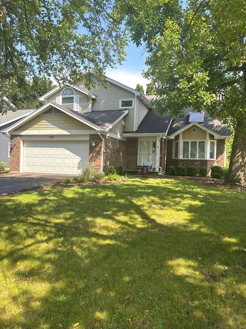 1667 Hinterlong Ln, Naperville, IL, 60563-0459 | Card Image