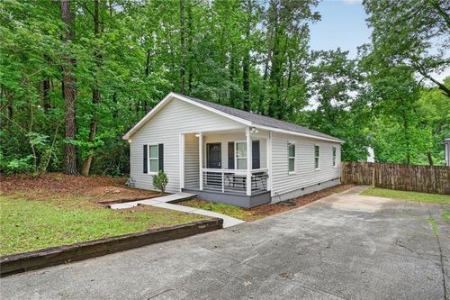 3239 Mchenry Ave, Scottdale, GA, 30079-1519 | Card Image