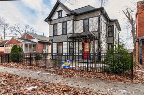 1730 Woodland Ave, Des Moines, IA, 50309-3322 | Card Image