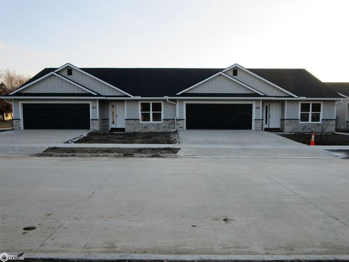 2313 Heritage Lane, Iowa Falls, IA, 50126 | Card Image