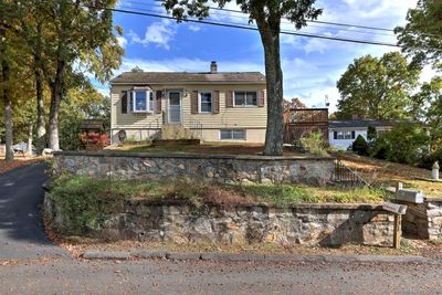 131 N Prospect Street Extension, House other with 2 bedrooms, 1 bathrooms and null parking in Ansonia CT | Image 3