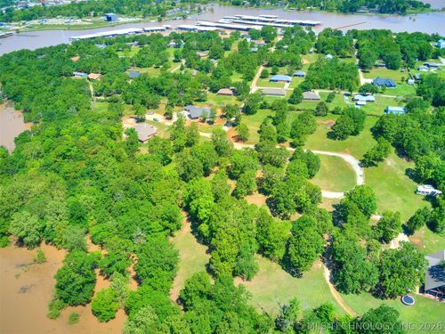 8 E 1200 Dr, Eufaula, OK, 74432 | Card Image