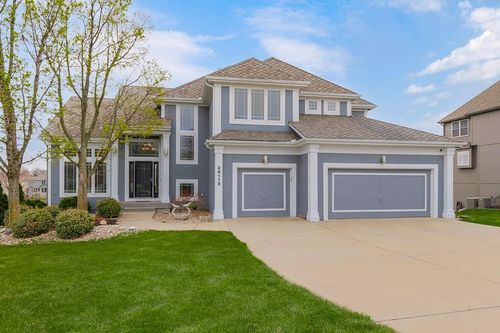 24115 W 68th St, Shawnee, KS, 66226-3538 | Card Image