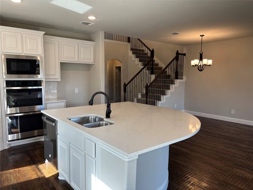 609 Red Maple Rd, Waxahachie, TX, 75165-9517 | Card Image