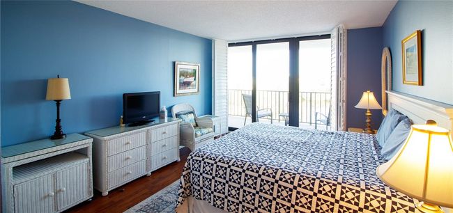 APT-605 - 100 Oakmont Ln, Condo with 2 bedrooms, 2 bathrooms and null parking in BELLEAIR FL | Image 11