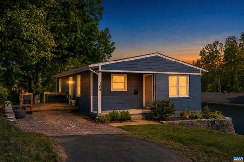 105 Hartmans Mill Rd, Charlottesville, VA, 22902-6043 | Card Image