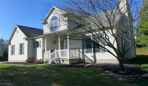 3851 Cromford Cir Nw, Uniontown, OH, 44685-8695 | Card Image
