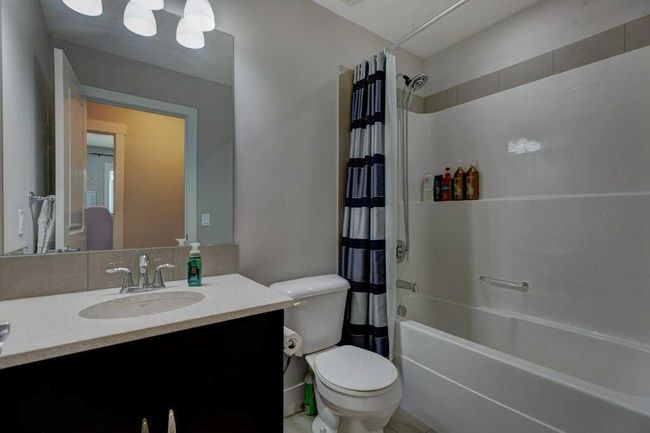 110 Drake Landing Terr, House other with 3 bedrooms, 3 bathrooms and 3 parking in Okotoks AB | Image 24