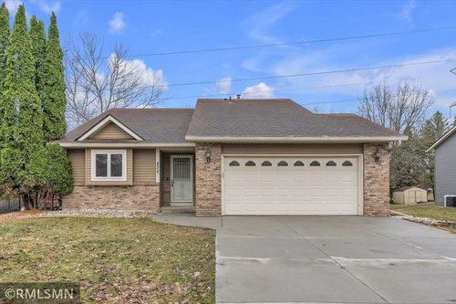 832 Aspen Cir, Little Canada, MN, 55109-1003 | Card Image