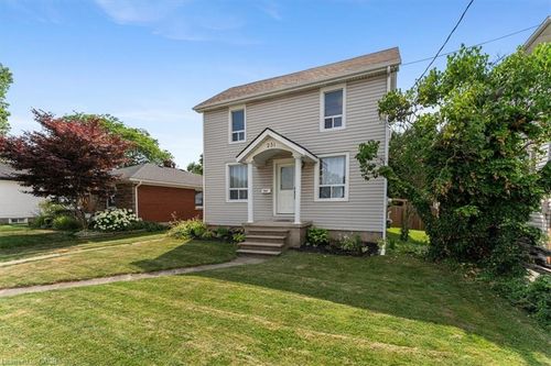 231 Vine St, Saint Catharines, ON, L2M4S9 | Card Image