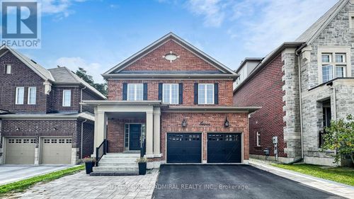 7 Fitzmaurice Dr, Maple, ON, L6A4X7 | Card Image