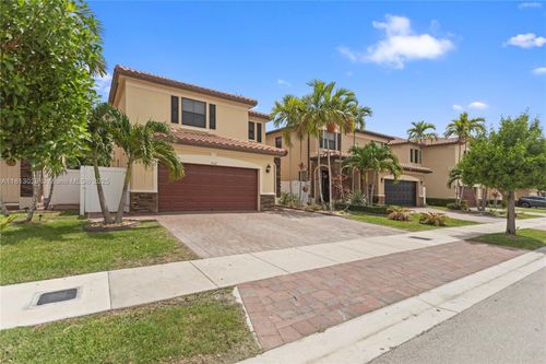 3502 W 86th Ter, HIALEAH, FL, 33018-1896 | Card Image