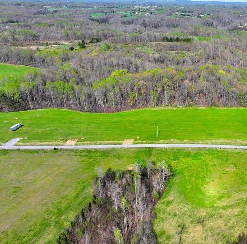 3192 Parks Ridge Rd, Russell Springs, KY, 42642-9110 | Card Image