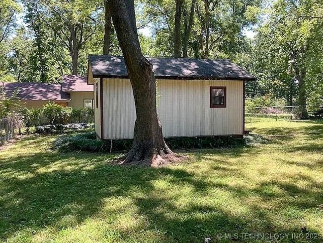 9511 S 190 Th East Ave, House other with 3 bedrooms, 2 bathrooms and null parking in Broken Arrow OK | Image 32