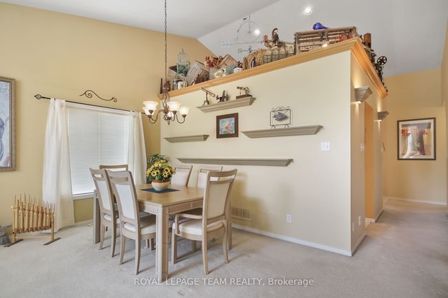 21 Windchime Cres, House other with 3 bedrooms, 3 bathrooms and 2 parking in Nepean ON | Image 9