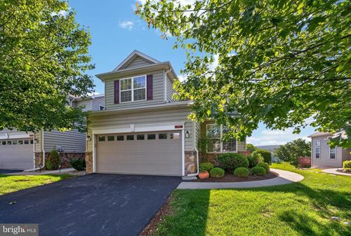 204 Ridgeview Dr, MORGANTOWN, PA, 19543-8859 | Card Image