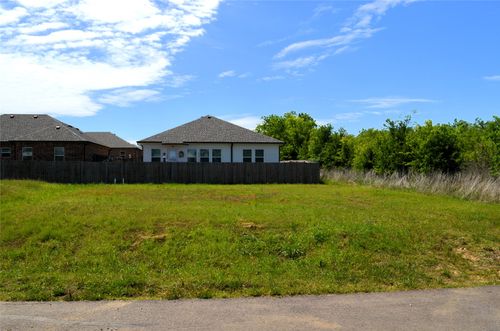 311 Rike Rd, Mabank, TX, 75147-1240 | Card Image