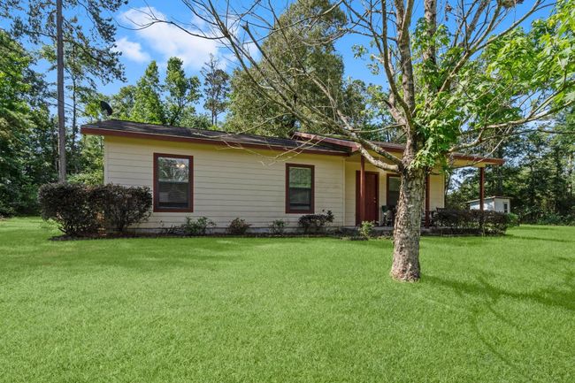 185 Rustic Way, House other with 3 bedrooms, 2 bathrooms and null parking in Livingston TX | Image 5