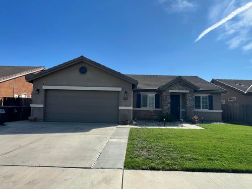 4333 E Vista Ave, Visalia, CA, 93292-7715 | Card Image